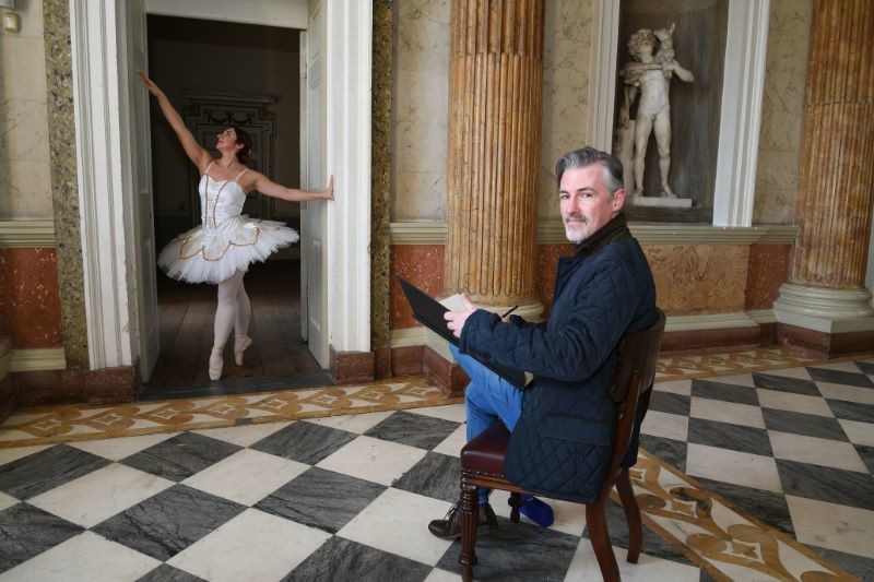 Other image for Artist set to paint famous scene from local history